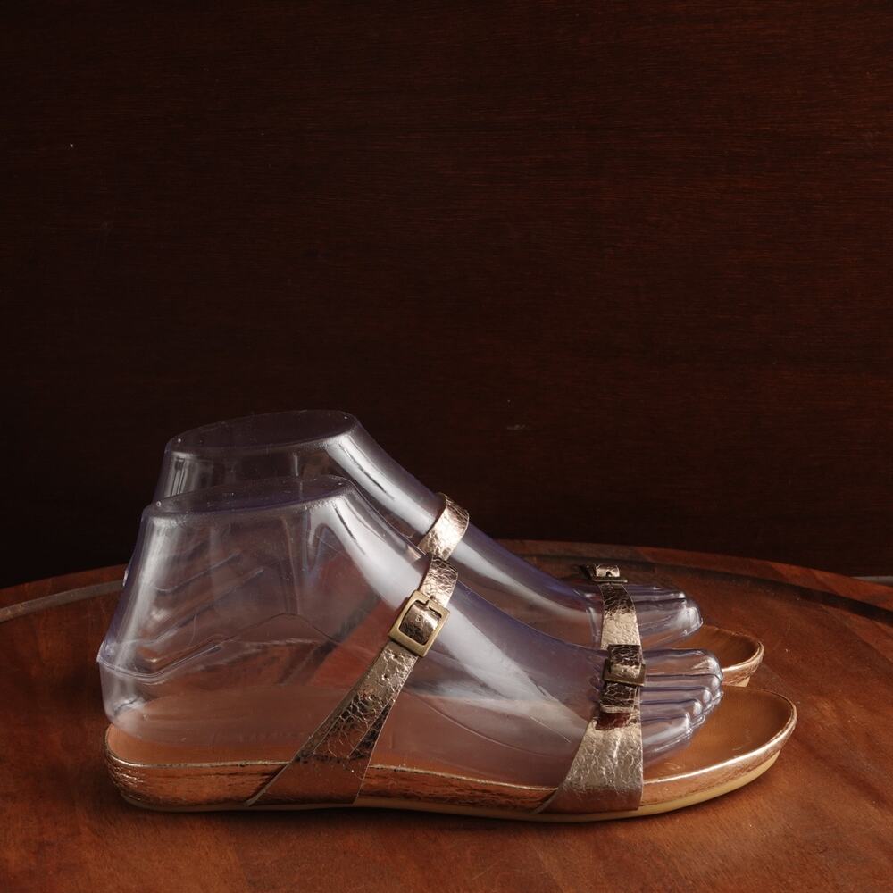Either Or Sandals WMS SZ 7 Champagne Metallic Slide Leather Strappy Shoes Resort
